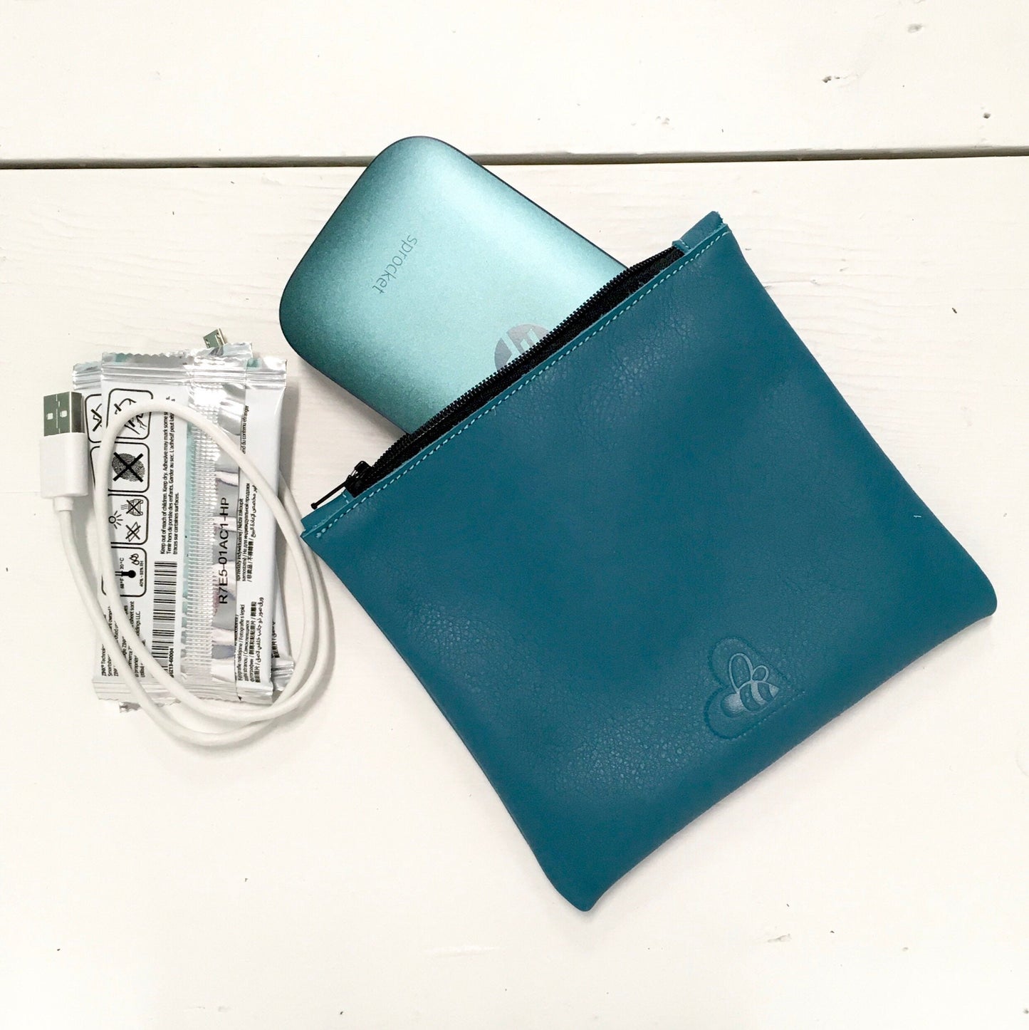 Handmade leather zippered cosmetic  bag