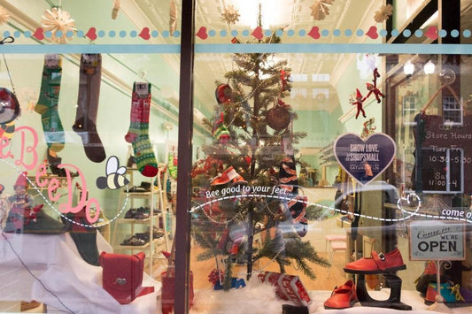 ShoeBeeDo Christmas Store Window